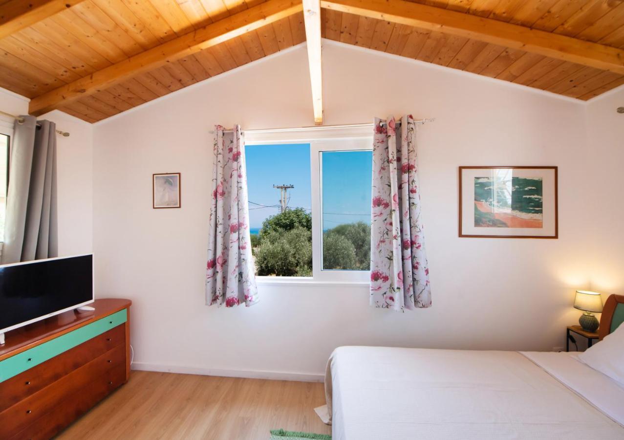 Villa Borgo! Ευχάριστο Εξοχικό Σπίτι Δίπλα Στη Θάλασσα!! à Lefkáda Extérieur photo